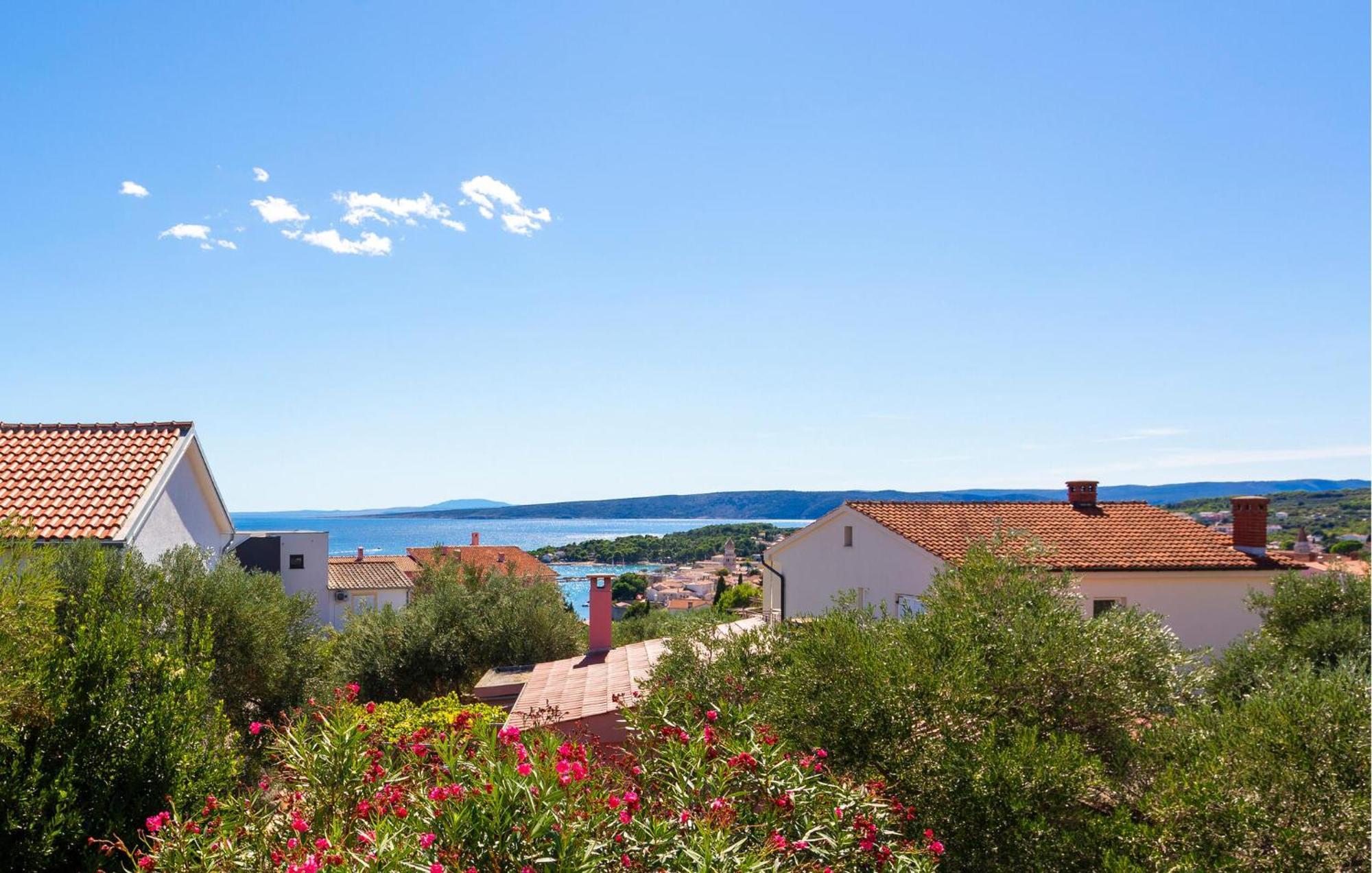 3 Bedroom Stunning Apartment In Krk Krk Town Exterior foto